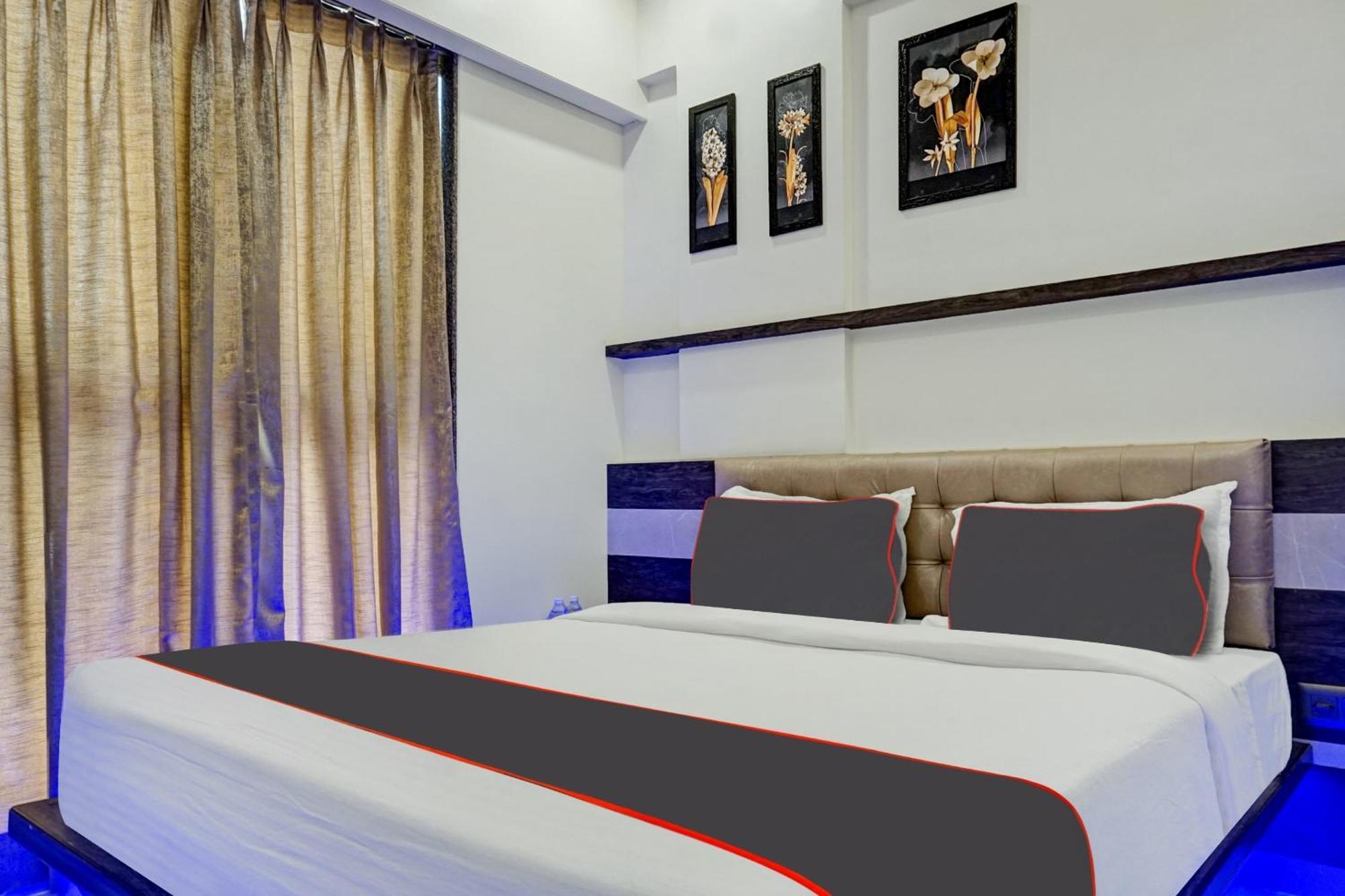 Super Townhouse Poona Royal Hotel Pimpri-Chinchwad Ngoại thất bức ảnh
